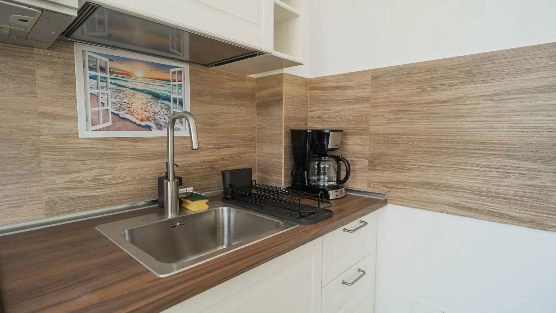 Elegant & Relaxing Gem Apartment Bucharest Romania